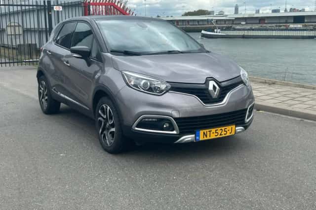 Renault Captur (2017) thumbnail 1