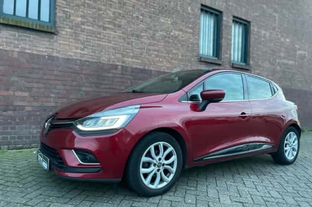 Renault Clio (2018) thumbnail 1