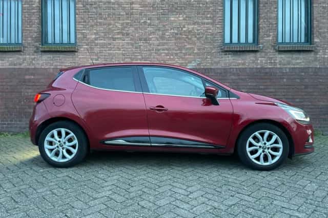 Renault Clio (2018) thumbnail 5