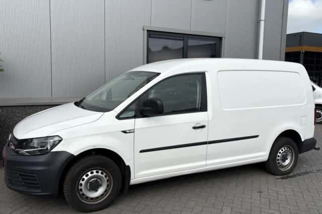 Volkswagen Caddy (2019) thumbnail 2