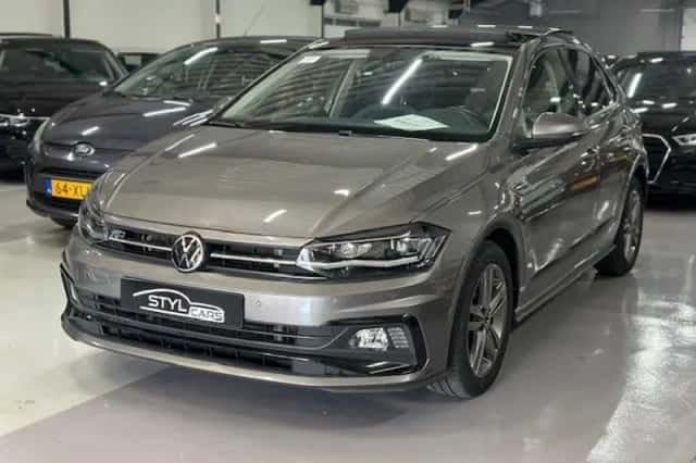 Volkswagen Polo (2021) thumbnail 1