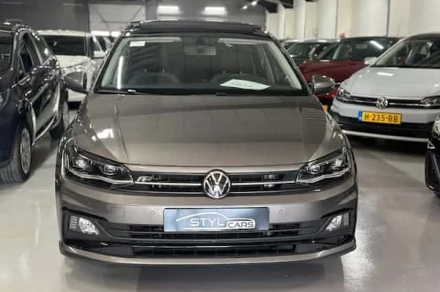 Volkswagen Polo (2021) thumbnail 3