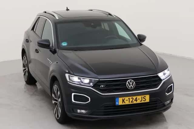 Volkswagen T-Roc (2021) thumbnail 2