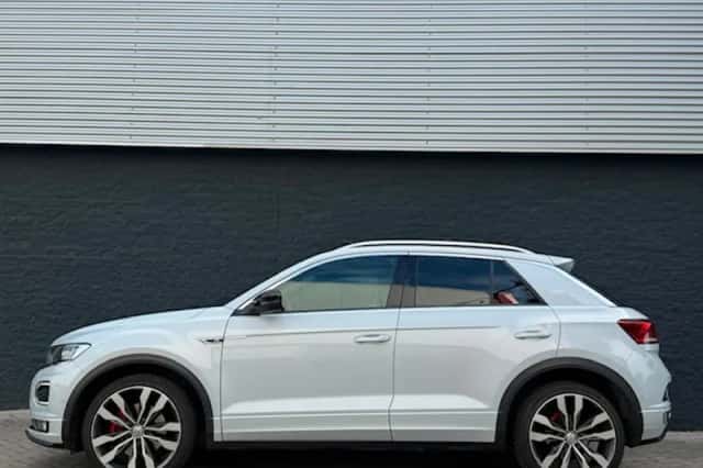 Volkswagen T-Roc (2019) thumbnail 5