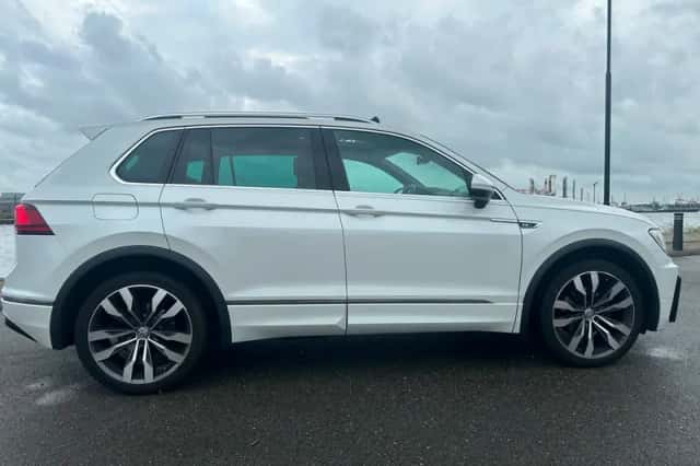 Volkswagen Tiguan (2017) thumbnail 3