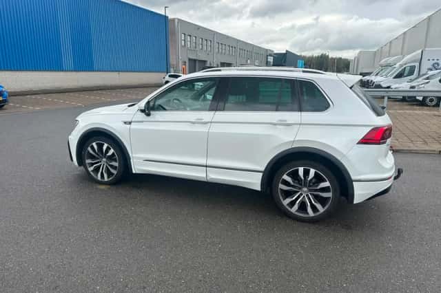 Volkswagen Tiguan (2017) thumbnail 5