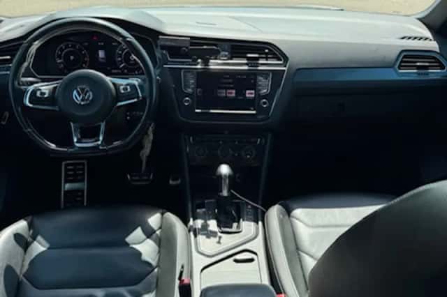Volkswagen Tiguan (2016) thumbnail 6