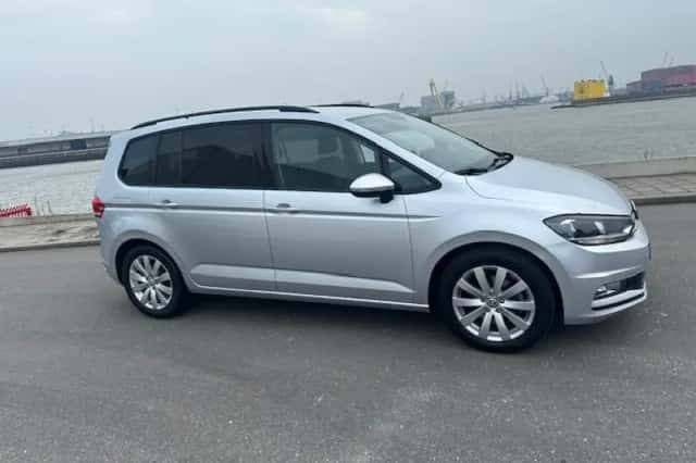 Volkswagen Touran (2017) thumbnail 6
