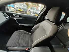 Kia Proceed thumbnail 30