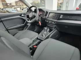 Audi A1 (2025) thumbnail 9