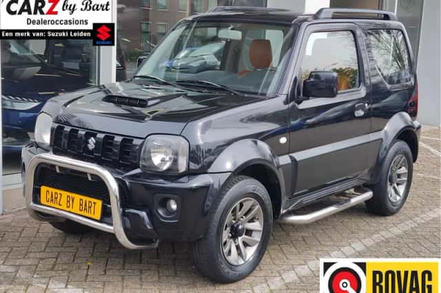 Suzuki Jimny (2016) thumbnail 1