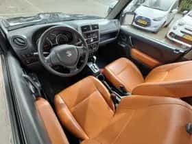 Suzuki Jimny (2016) thumbnail 13
