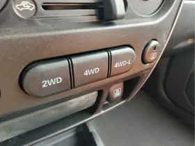 Suzuki Jimny (2016) thumbnail 18