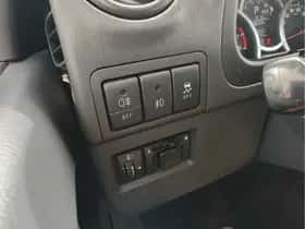 Suzuki Jimny (2016) thumbnail 22
