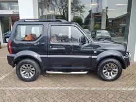 Suzuki Jimny (2016) thumbnail 6