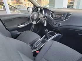 Suzuki Baleno (2018) thumbnail 9