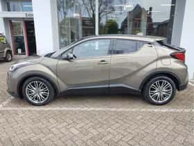 Toyota C-HR thumbnail 2