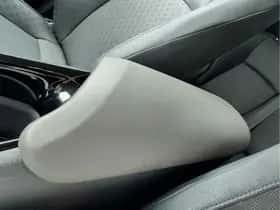 Toyota C-HR thumbnail 21