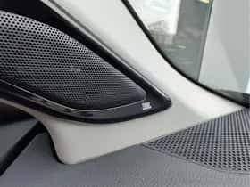 Toyota C-HR thumbnail 31