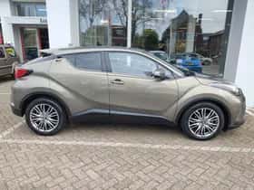 Toyota C-HR thumbnail 6
