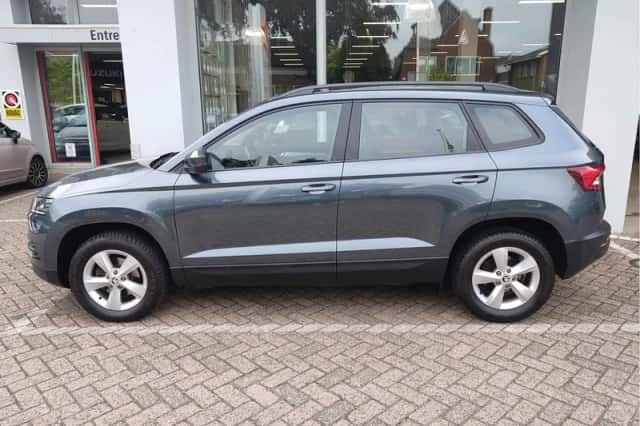 Škoda Karoq (2019) thumbnail 2