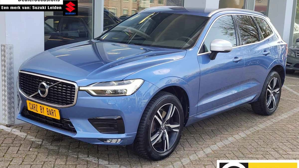 Volvo XC60 — foto 1