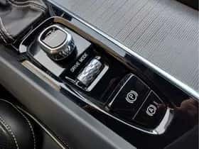Volvo XC60 thumbnail 20