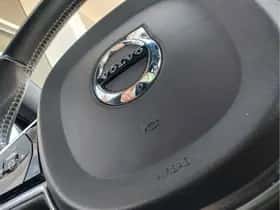 Volvo XC60 thumbnail 23