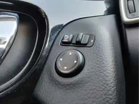 Nissan Qashqai thumbnail 23