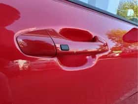 Kia Stonic (2018) thumbnail 33