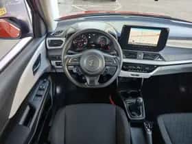 Suzuki Swift (2024) thumbnail 12