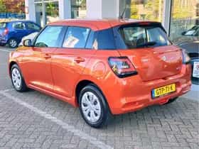 Suzuki Swift (2024) thumbnail 3