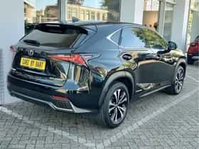 Lexus NX (2019) thumbnail 5