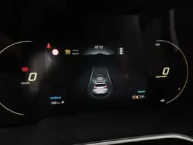 MG MG ZS (2023) thumbnail 13