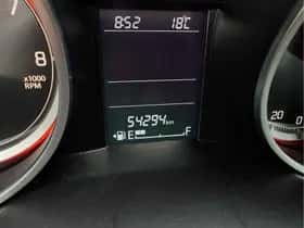 Suzuki Swift (2018) thumbnail 14