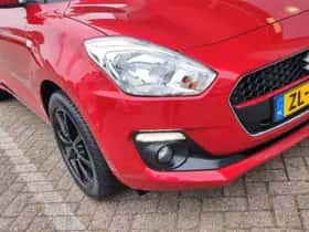 Suzuki Swift (2018) thumbnail 31