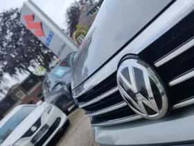 Volkswagen Passat (2016) thumbnail 42