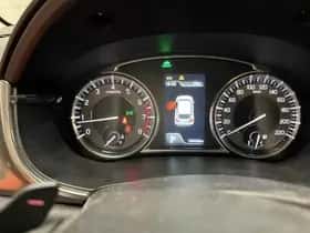 Suzuki Vitara (2023) thumbnail 6