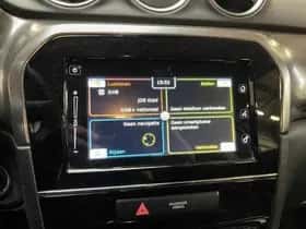 Suzuki Vitara (2023) thumbnail 7