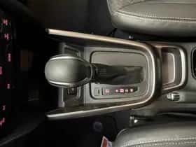 Suzuki Vitara (2023) thumbnail 9