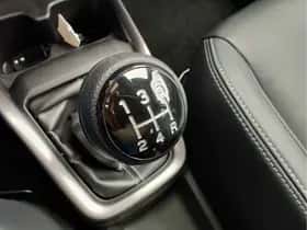 Suzuki Swift (2025) thumbnail 18