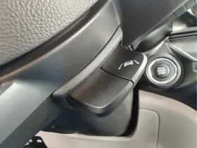 Suzuki Swift (2025) thumbnail 23