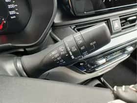 Suzuki Swift (2025) thumbnail 30