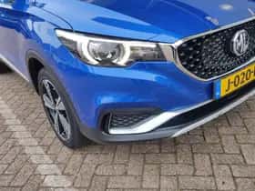 MG MG ZS (2020) thumbnail 36