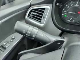 Suzuki S-Cross (2024) thumbnail 29