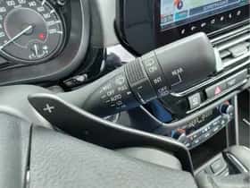 Suzuki S-Cross (2024) thumbnail 30