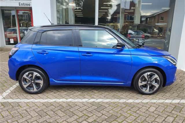Suzuki Swift (2026) thumbnail 6