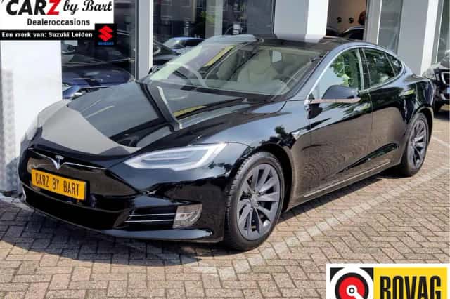 Tesla Model S (2019) thumbnail 1