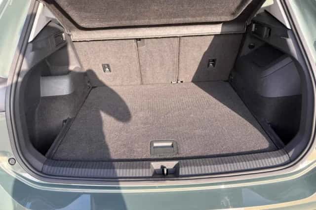 Volkswagen Tiguan (2024) thumbnail 6