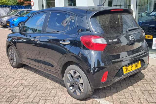 Hyundai i10 (2025) thumbnail 2